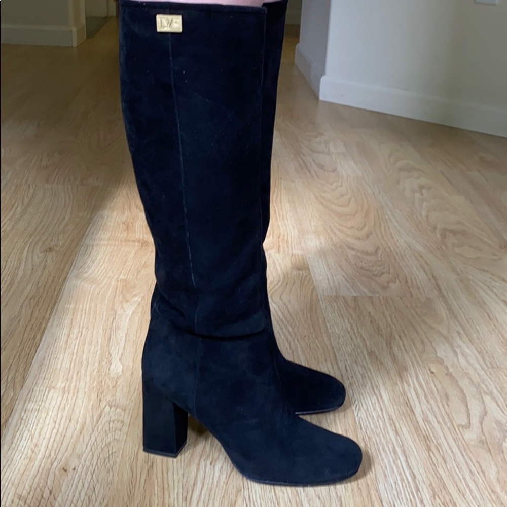 Diane Von Furstenberg black suede heel boots